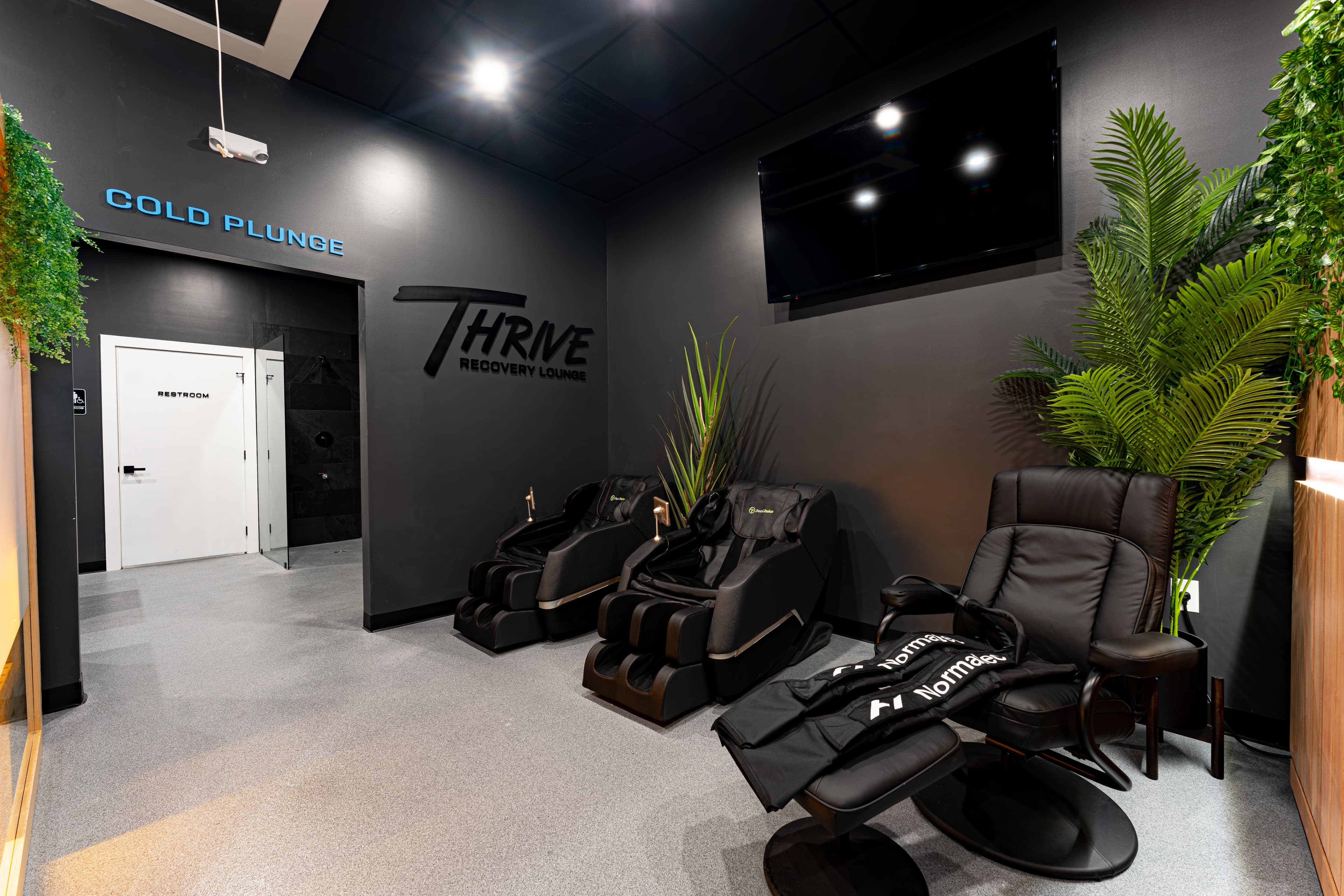 Thrive recovery lounge