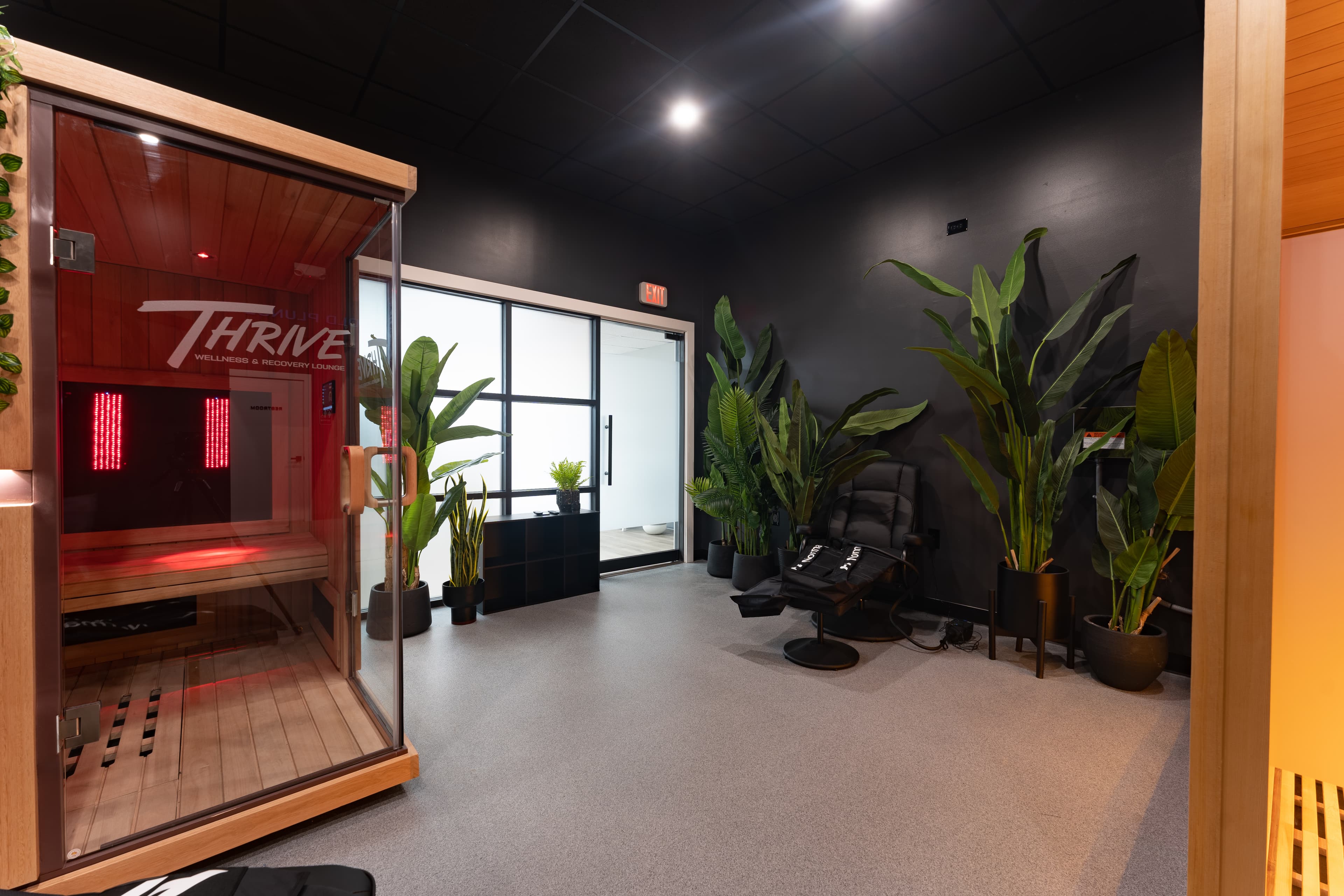 Thrive recovery lounge